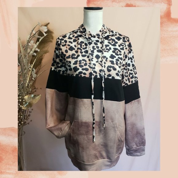 Blush Leopard Hoodie - Picture 3 of 5